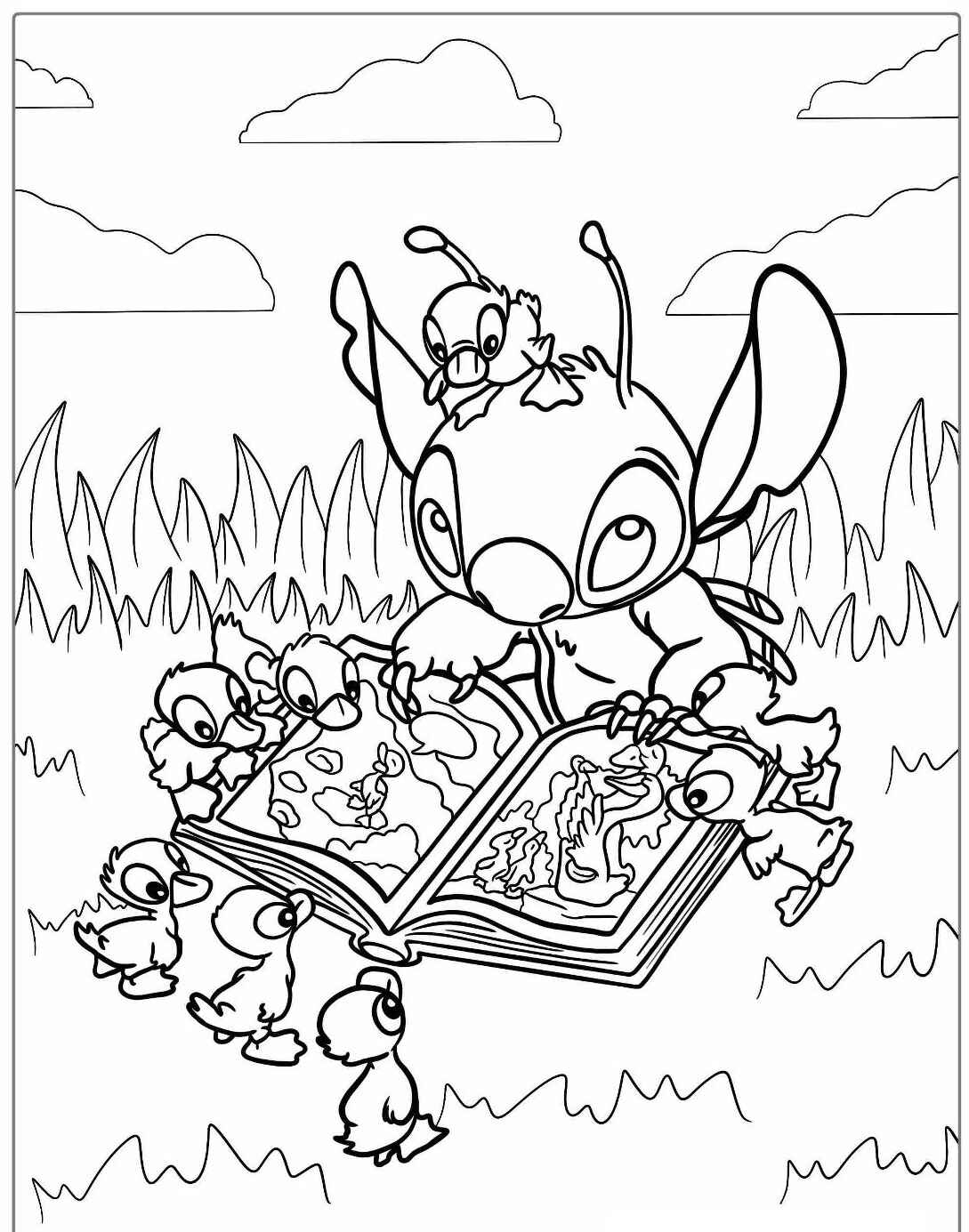 Desenho do Stitch lendo um livro com patinhos para colorir
