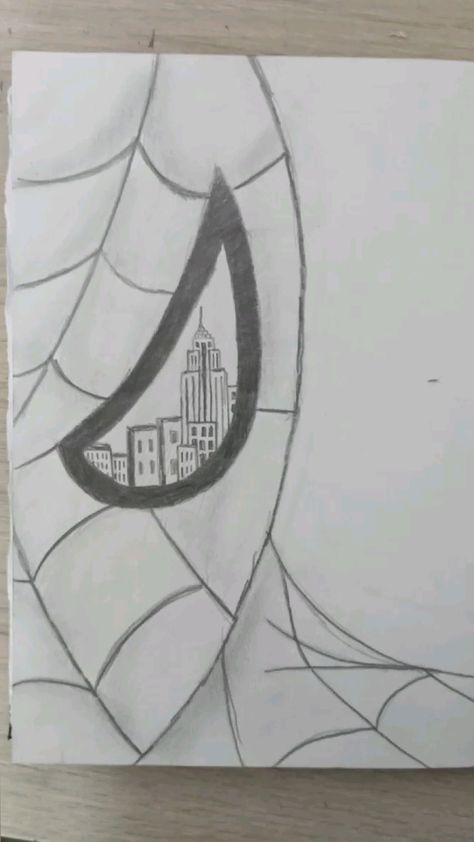 Desenho para Desenhar: Teia de aranha com cidade ao fundo