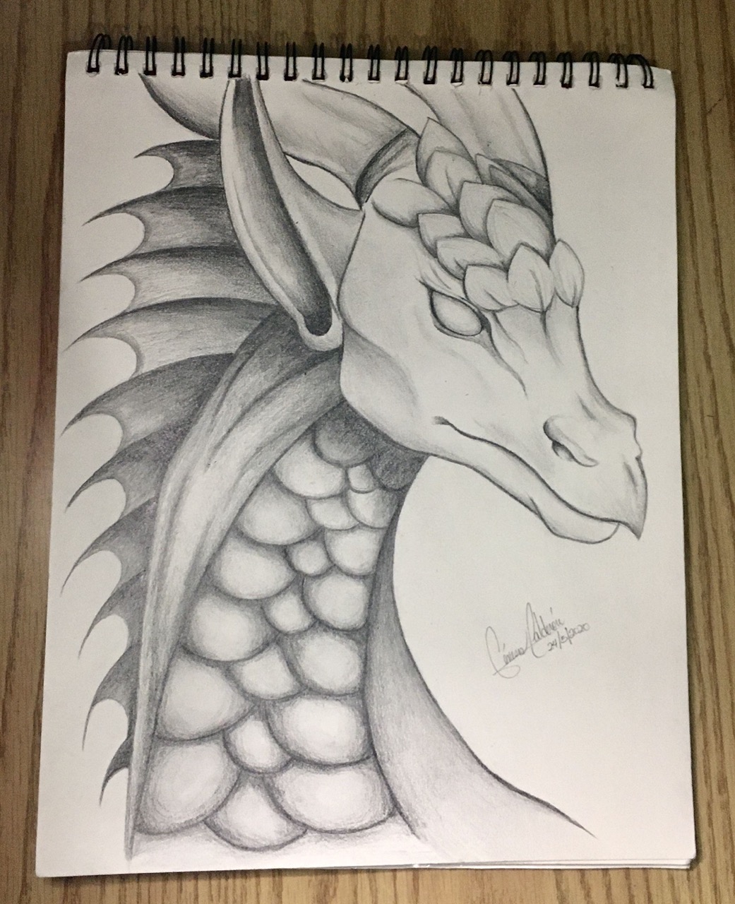Desenho de Dragão: Dragão fofo a lápis para desenhar