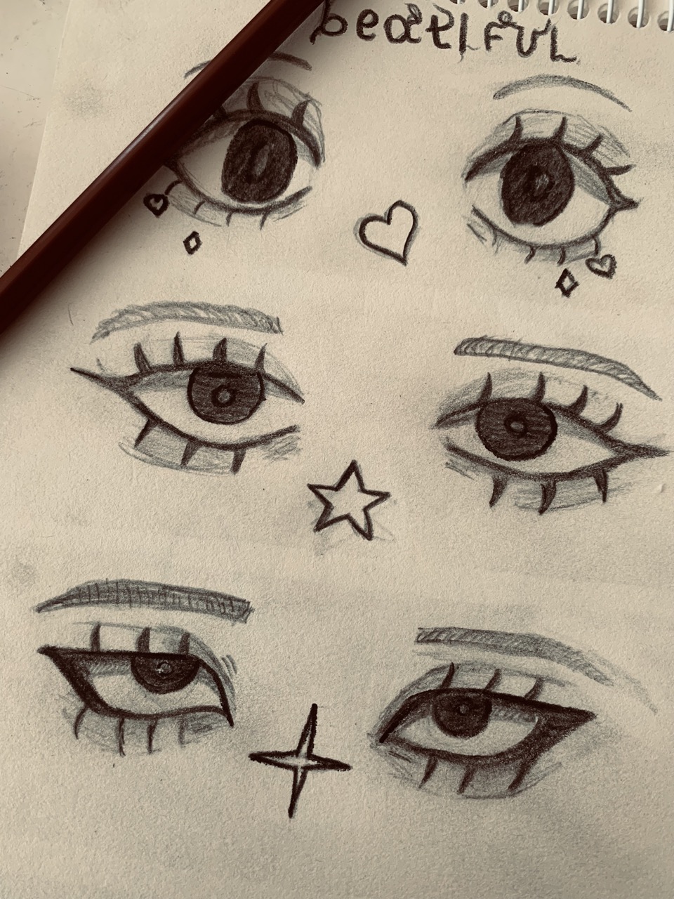 Desenho de Olho: Olhos fofos e simples para desenhar