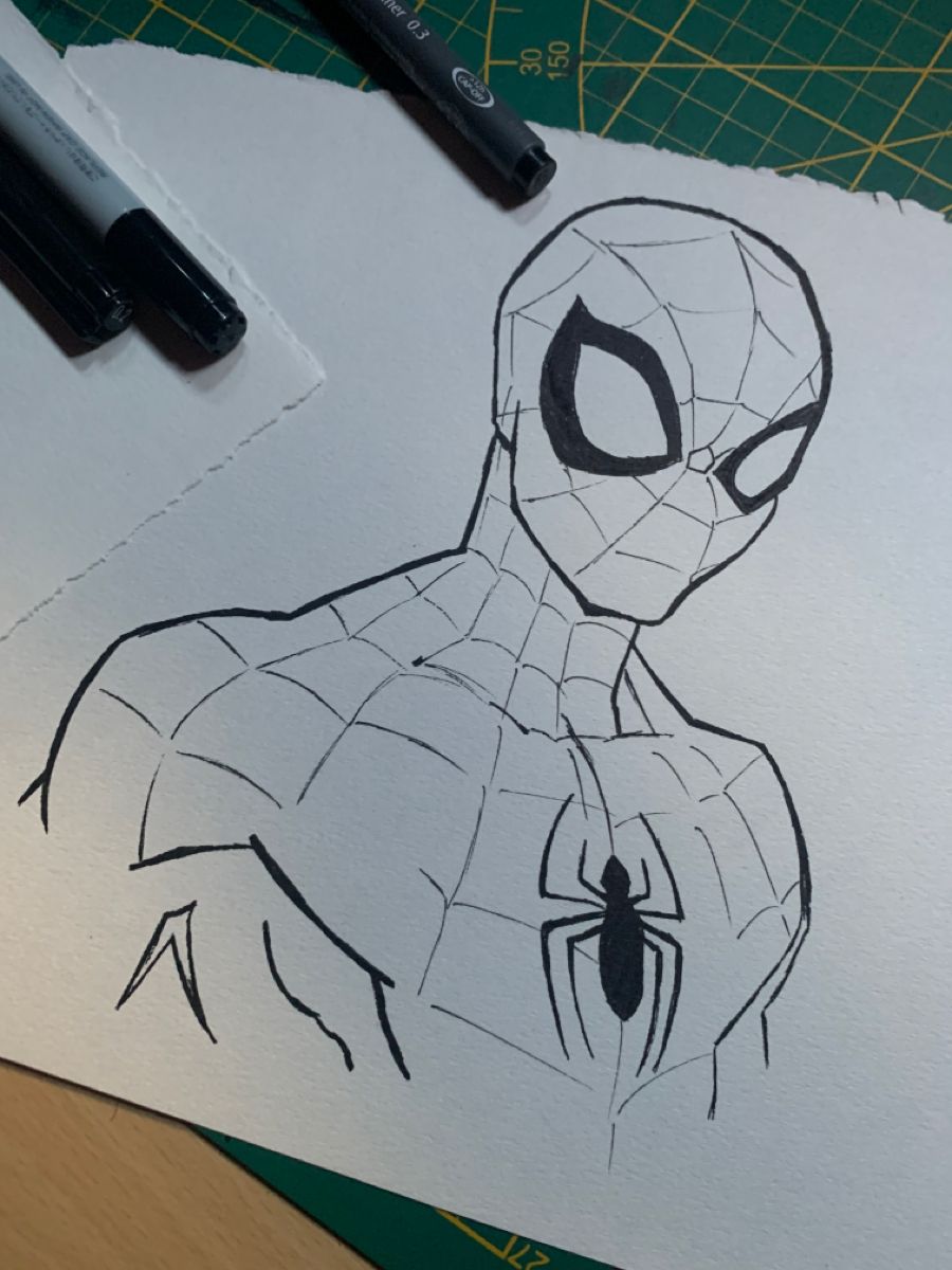 Desenhos do Homem Aranha: Homem Aranha realista a lápis para desenhar
