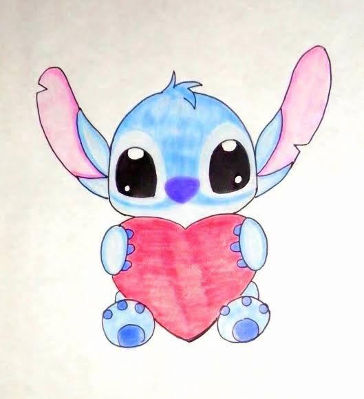 Desenhos do Stitch: Stitch fofo segurando um coração para desenhar
