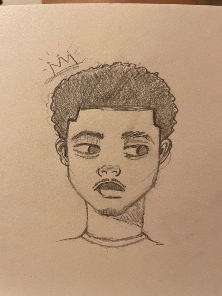 Desenho de Cria: menino com coroa para desenhar